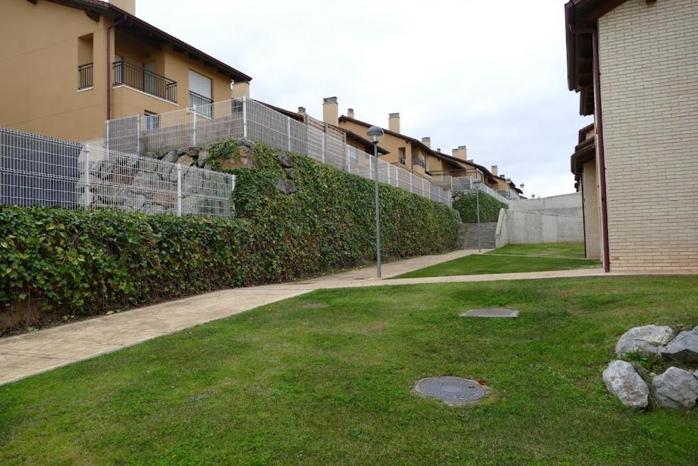 Vino Montana & Jardin Garaje Netflix Wifi Incluido, Apartment Sojuela Exterior photo