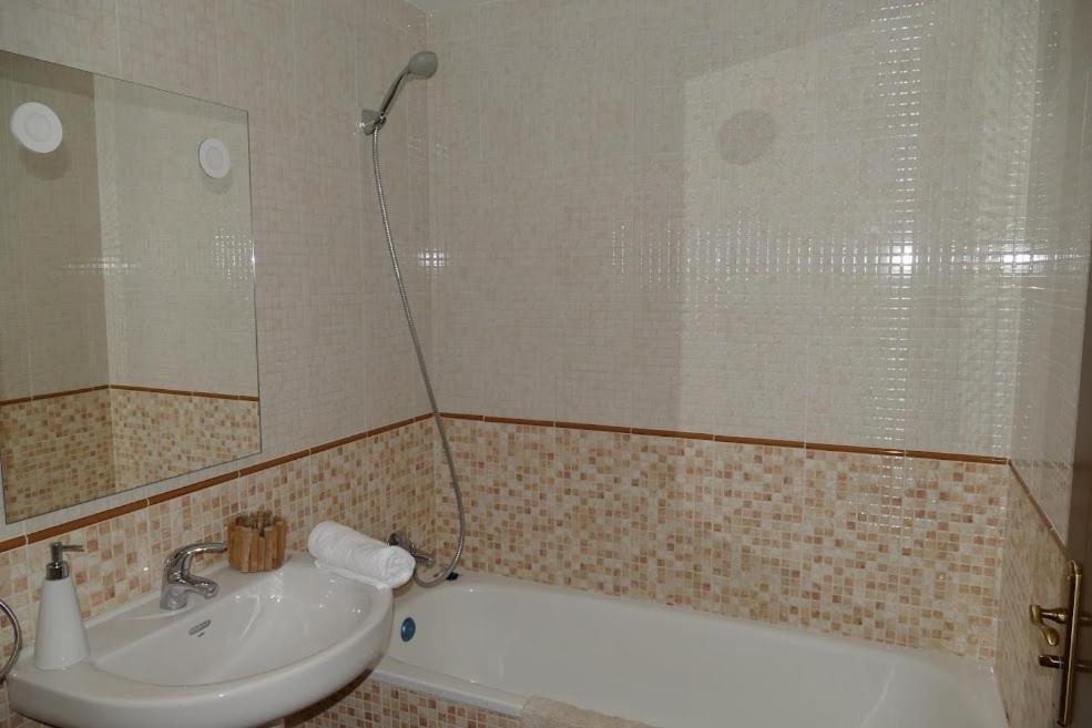 Vino Montana & Jardin Garaje Netflix Wifi Incluido, Apartment Sojuela Exterior photo