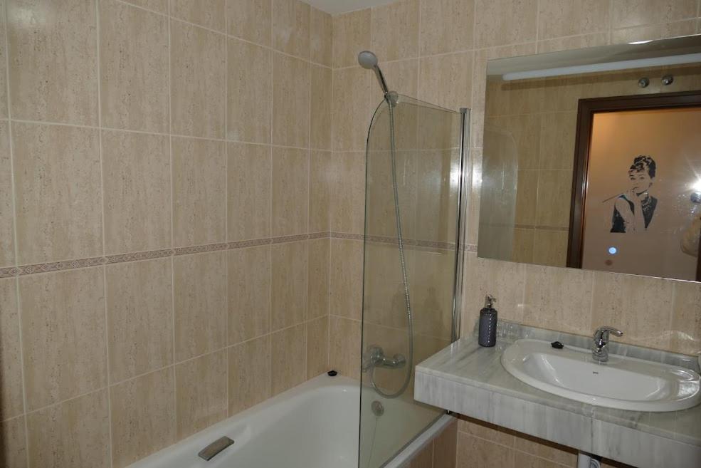 Vino Montana & Jardin Garaje Netflix Wifi Incluido, Apartment Sojuela Exterior photo