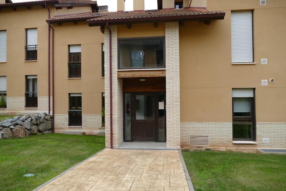 Vino Montana & Jardin Garaje Netflix Wifi Incluido, Apartment Sojuela Exterior photo