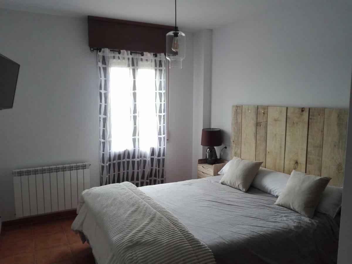 Vino Montana & Jardin Garaje Netflix Wifi Incluido, Apartment Sojuela Exterior photo